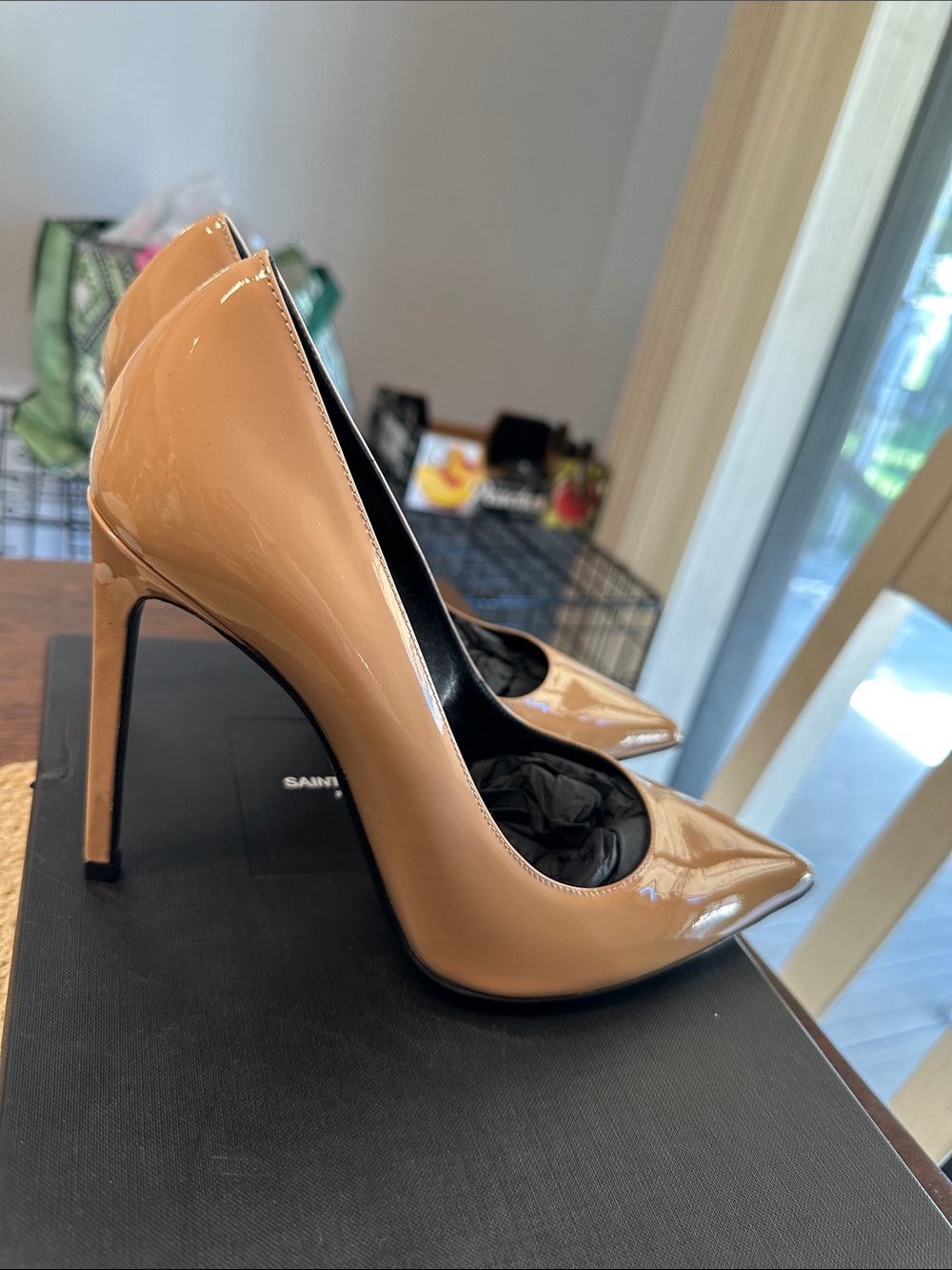 Saint Laurent Nude Pumps 39 Like New with box - Picture 2 of 6